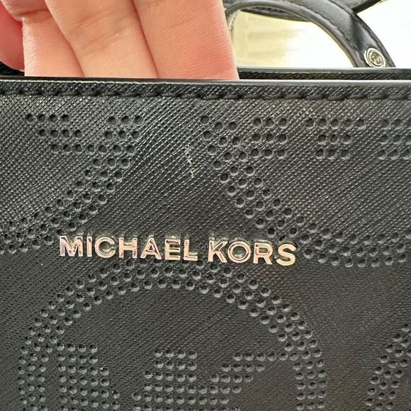 Michael Kors Voyager Large Black Leather Signature MK perforated Logo Tote Bag - Picture 14 of 14